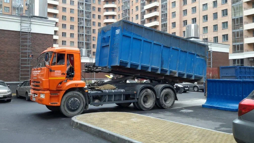 Аренда пухто для вывоза строительного и бытового мусора в Одинцове в октябре